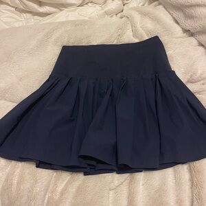 Wilson tennis skirt size small navy blue